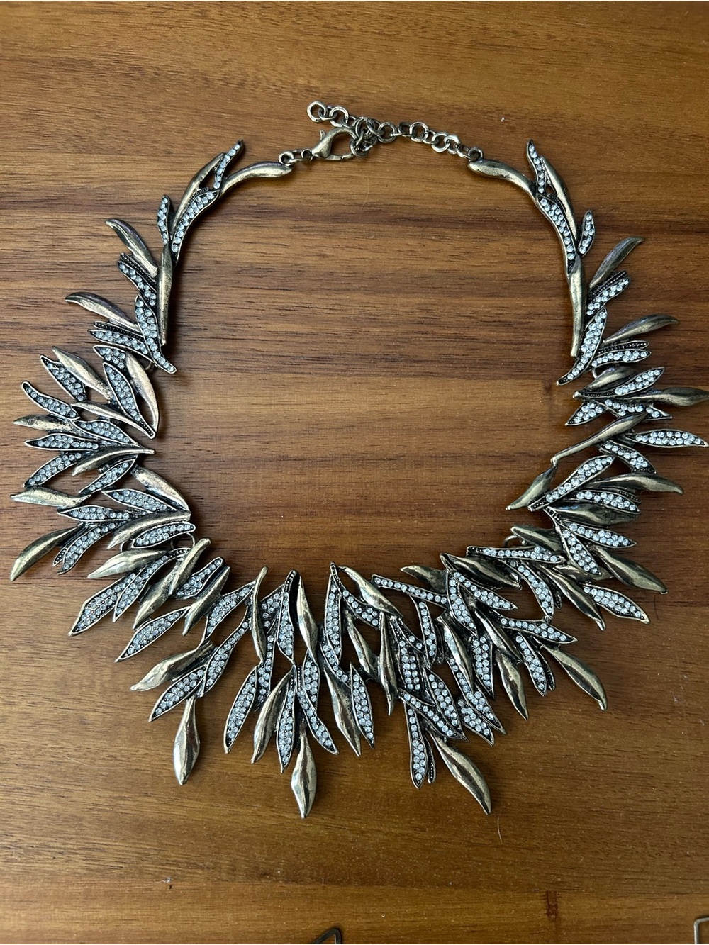 eye candy Gold Leaf Crystal Collar Necklace